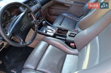 Седан Audi A8 1995 в Харькове