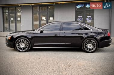 Седан Audi A8 2013 в Львове