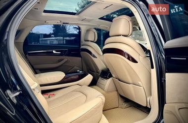 Седан Audi A8 2013 в Львове