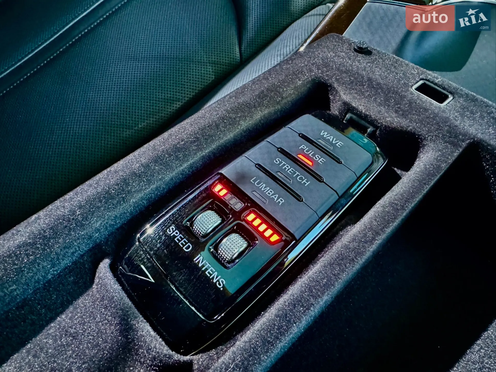 2015 Audi A8 - мініатюра 17