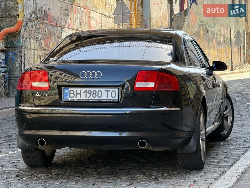 Седан Audi A8 2006 в Одессе