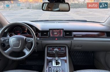 Седан Audi A8 2007 в Одессе