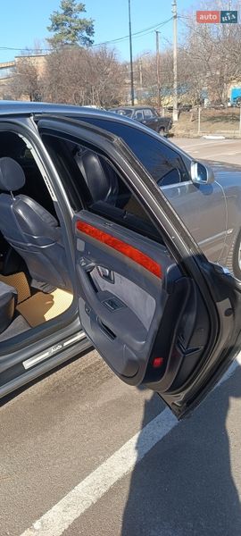 Седан Audi A8 2004 в Киеве