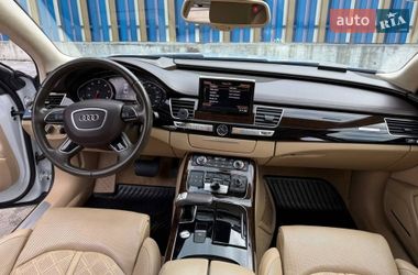 Седан Audi A8 2014 в Києві