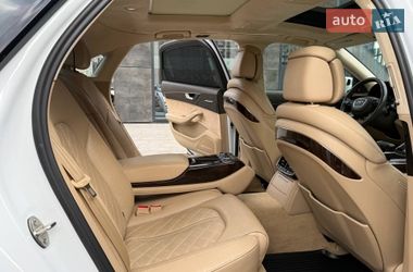 Седан Audi A8 2014 в Києві