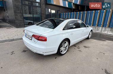 Седан Audi A8 2014 в Києві