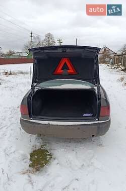 Седан Audi A8 2002 в Демидовке