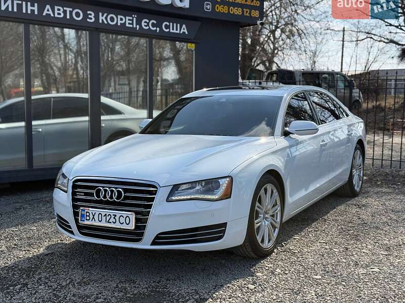 Седан Audi A8 2012 в Хмельницком