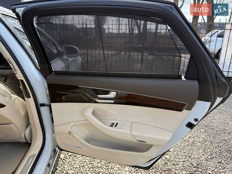 Седан Audi A8 2012 в Хмельницькому фото 29 Седан Audi A8 2012 в Хмельницькому