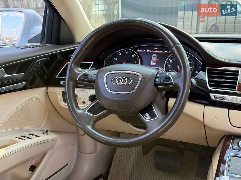 Седан Audi A8 2012 в Хмельницькому фото 44 Седан Audi A8 2012 в Хмельницькому