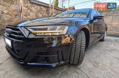 Седан Audi A8 2020 в Ровно