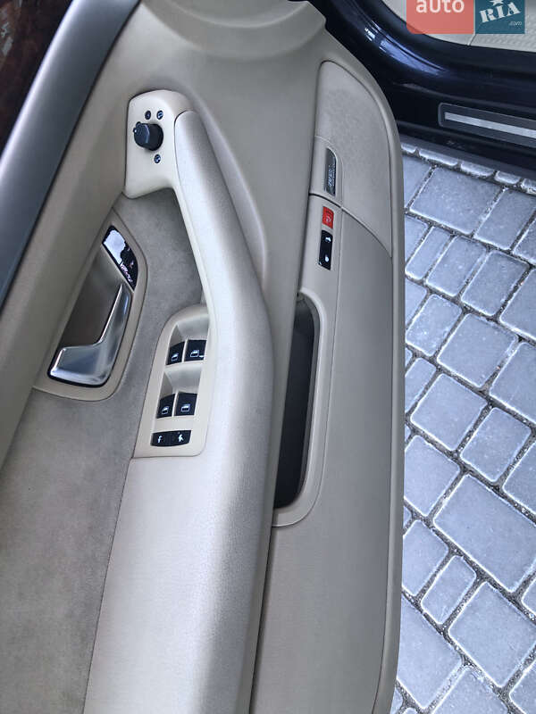 Седан Audi A8 2006 в Одессе