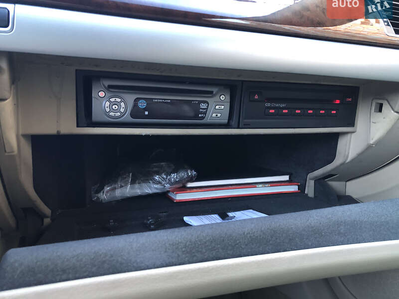 Седан Audi A8 2006 в Одессе