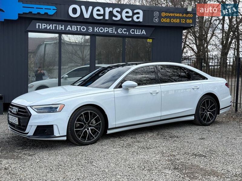 Седан Audi A8 2020 в Хмельницькому