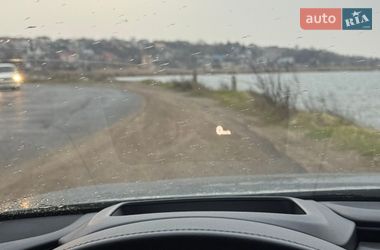 Седан Audi A8 2015 в Одесі