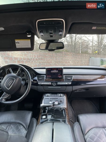 Седан Audi A8 2013 в Кропивницком