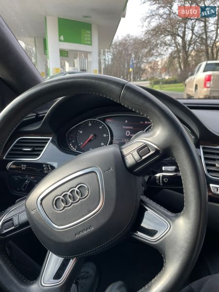Седан Audi A8 2013 в Кропивницком