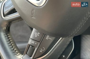 Седан Audi A8 2013 в Кропивницком