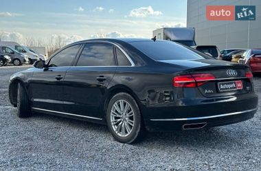 Седан Audi A8 2017 в Львове