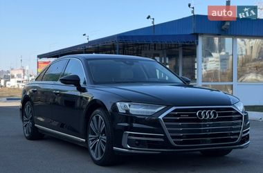 Седан Audi A8 2018 в Києві