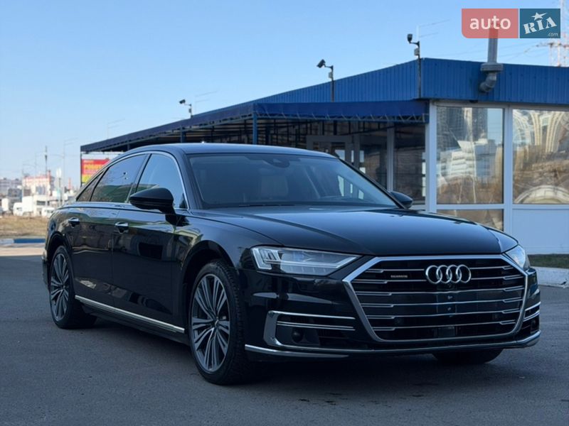 Седан Audi A8 2018 в Києві