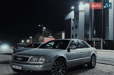 Седан Audi A8 1998 в Василькове