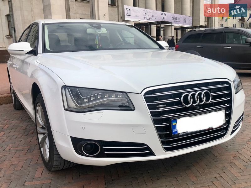 Audi A8 2012