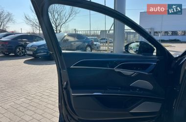 Седан Audi A8 2019 в Полтаве