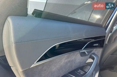 Седан Audi A8 2019 в Полтаве