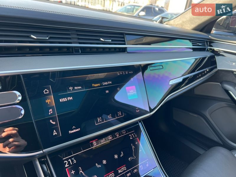 Седан Audi A8 2019 в Полтаве