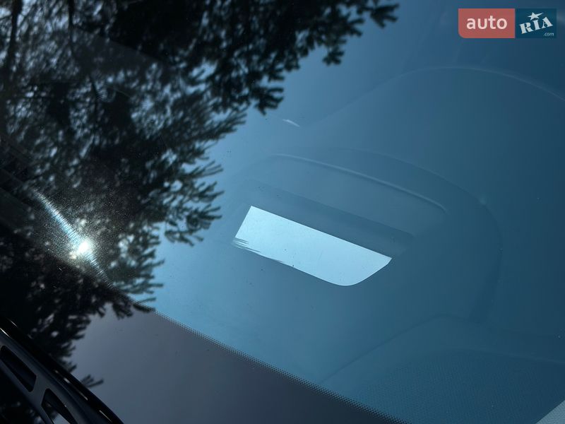 Седан Audi A8 2015 в Стрию фото 54 Седан Audi A8 2015 в Стрию