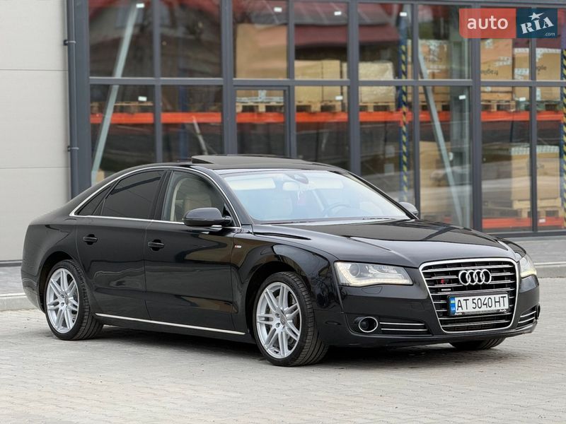 Седан Audi A8 2011 в Ивано-Франковске