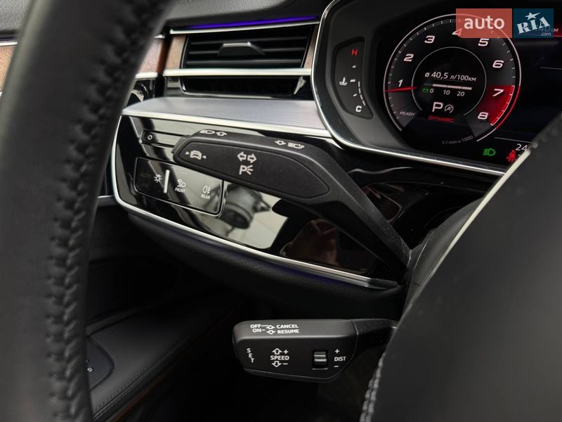 Седан Audi A8 2021 в Киеве фото 17 Седан Audi A8 2021 в Киеве