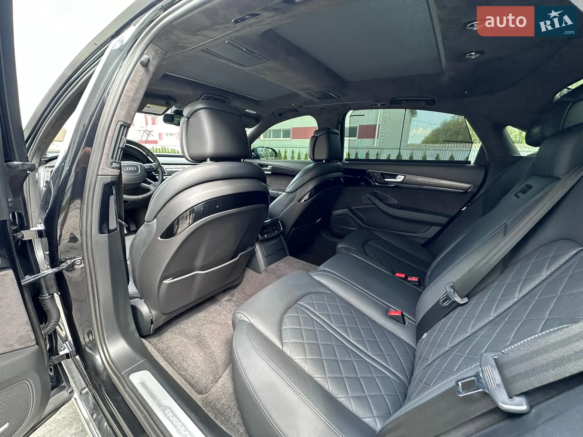 2015 Audi A8 - мініатюра 20