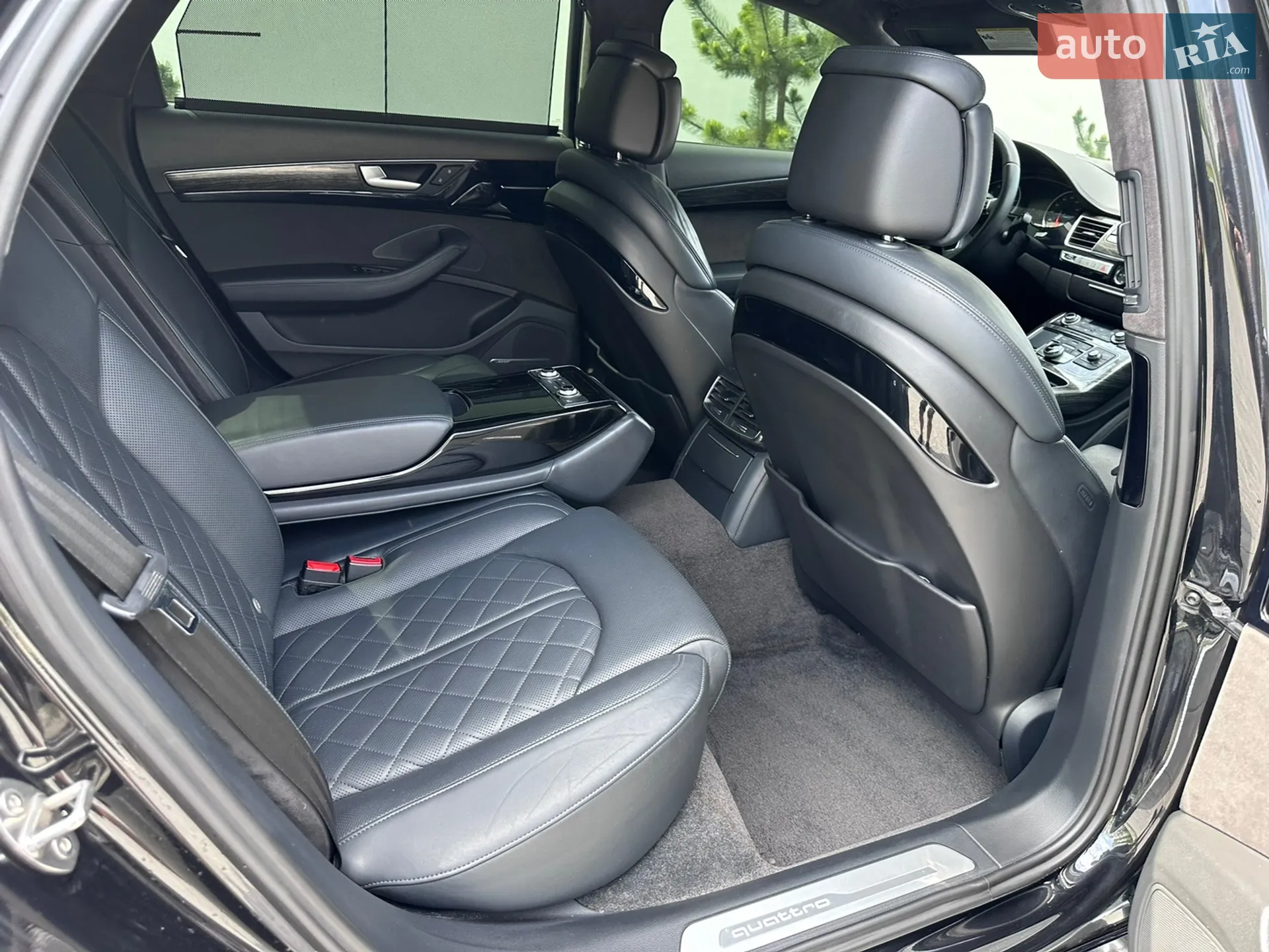 2015 Audi A8 - мініатюра 24