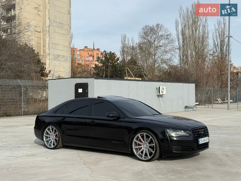 Седан Audi A8 2012 в Николаеве