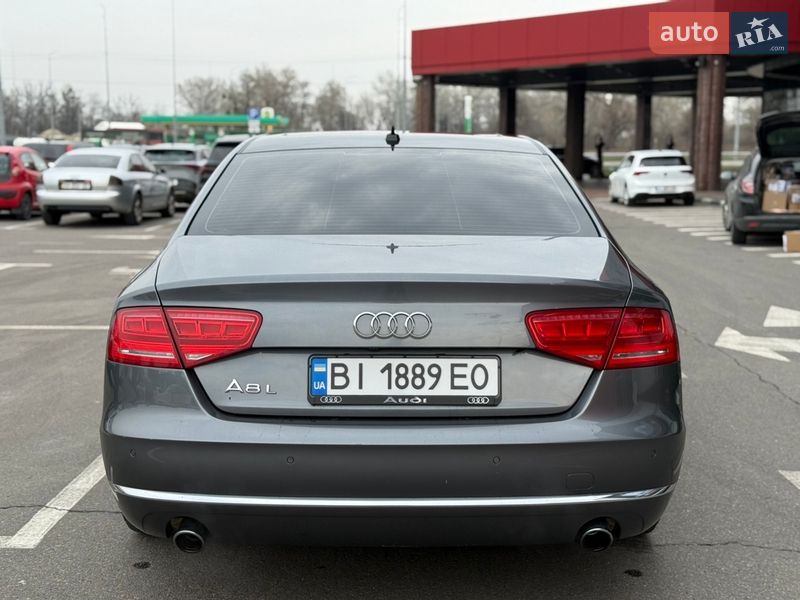 Седан Audi A8 2014 в Киеве