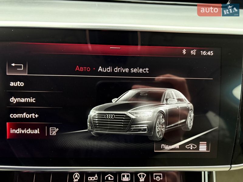 Седан Audi A8 2020 в Виннице