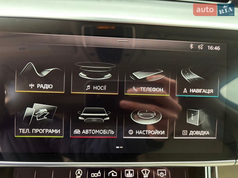 Седан Audi A8 2020 в Виннице
