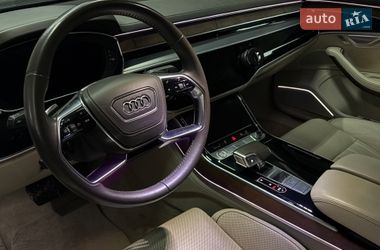 Седан Audi A8 2020 в Виннице