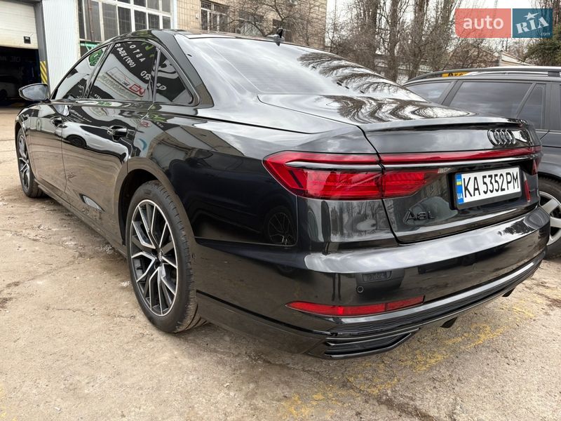 Седан Audi A8 2020 в Виннице