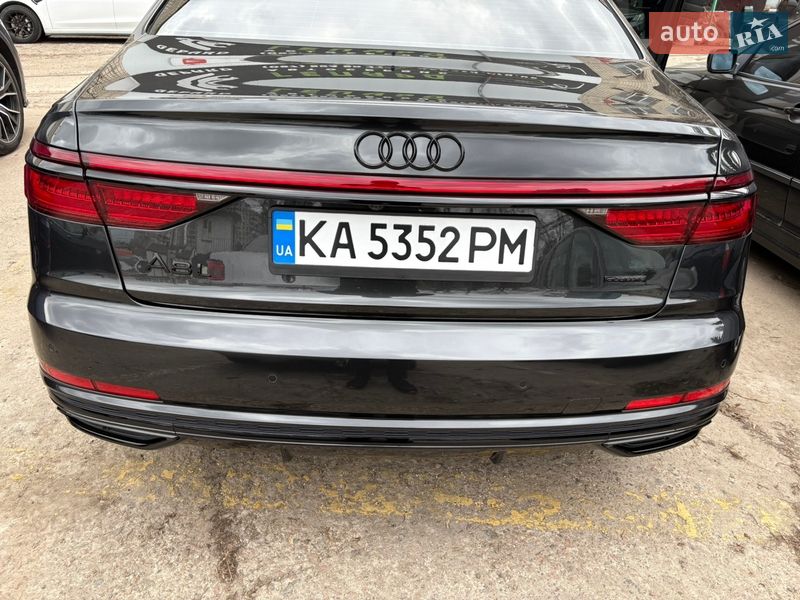 Седан Audi A8 2020 в Виннице