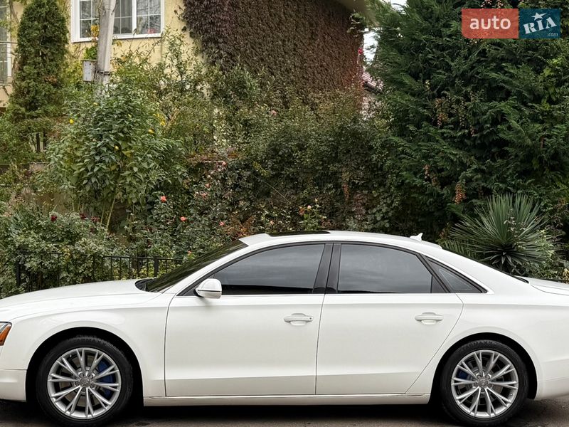 Седан Audi A8 2012 в Южноукраинске фото 10 Седан Audi A8 2012 в Южноукраинске