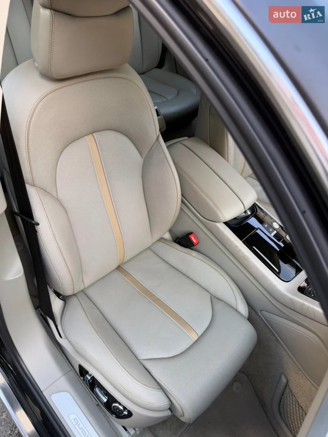 2015 Audi A8 - мініатюра 33