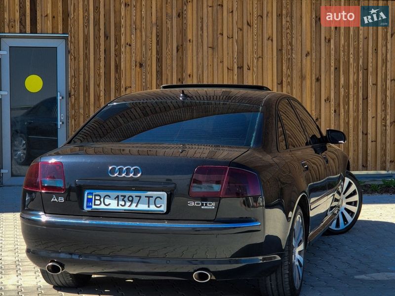 Седан Audi A8 2004 в Львове