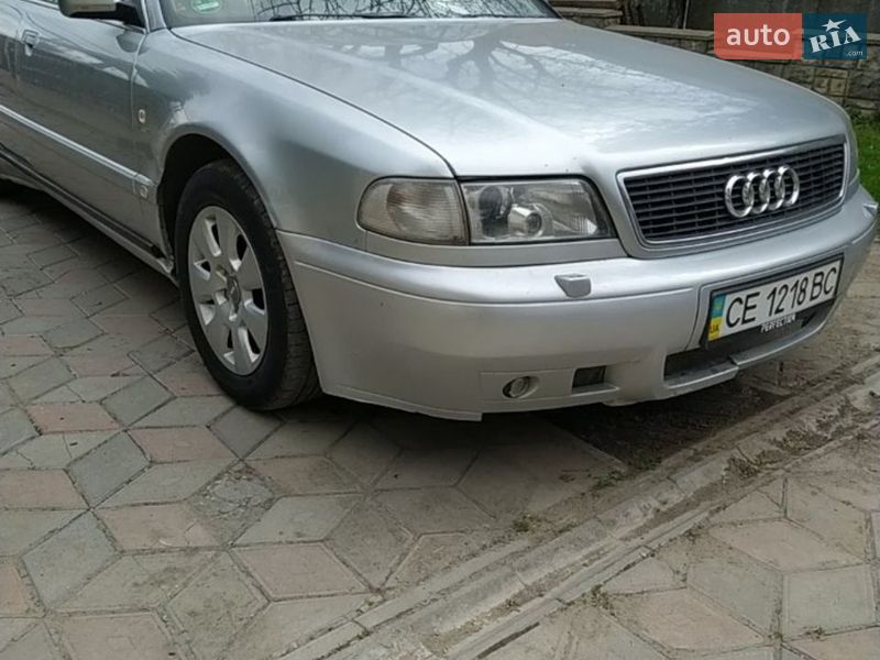 Седан Audi A8 1997 в Чернівцях