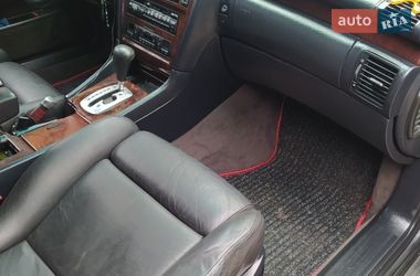 Седан Audi A8 1997 в Чернівцях