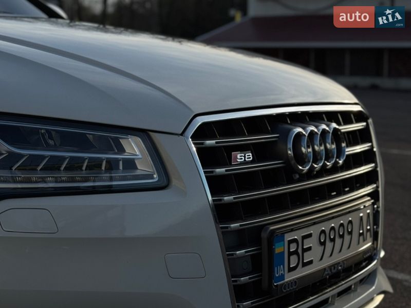 Седан Audi A8 2014 в Николаеве