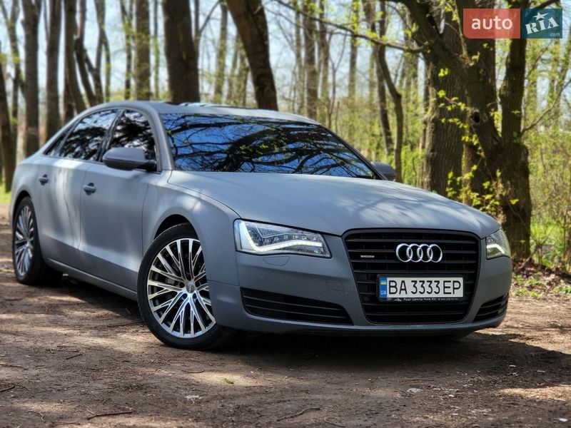 Audi A8 2012