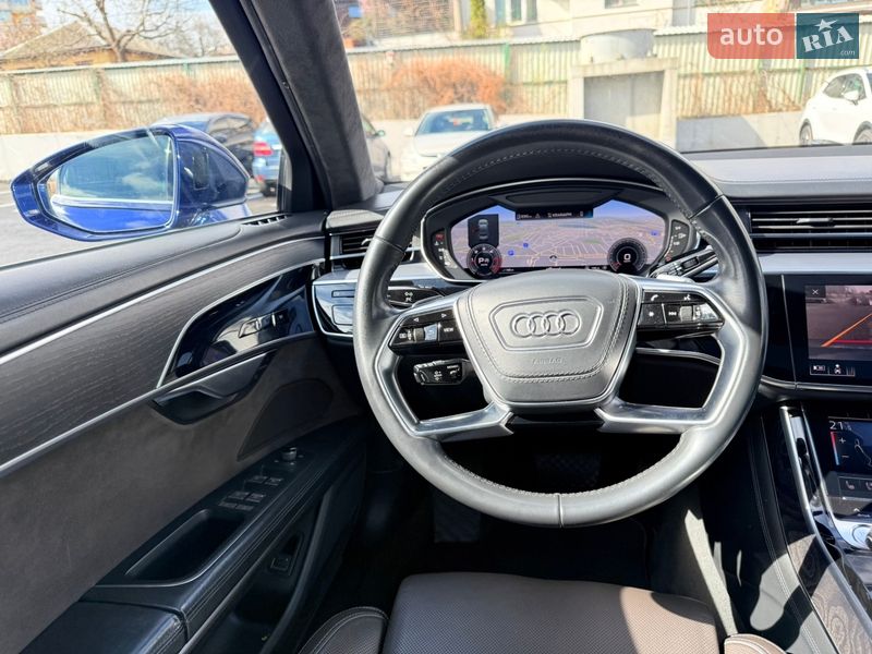 Седан Audi A8 2018 в Києві фото 38 Седан Audi A8 2018 в Києві